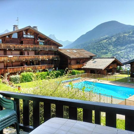 Appartement Meuble Avec Vue Sur Les Montagnes Et Piscine L'Ete 圣热尔韦莱班 外观 照片